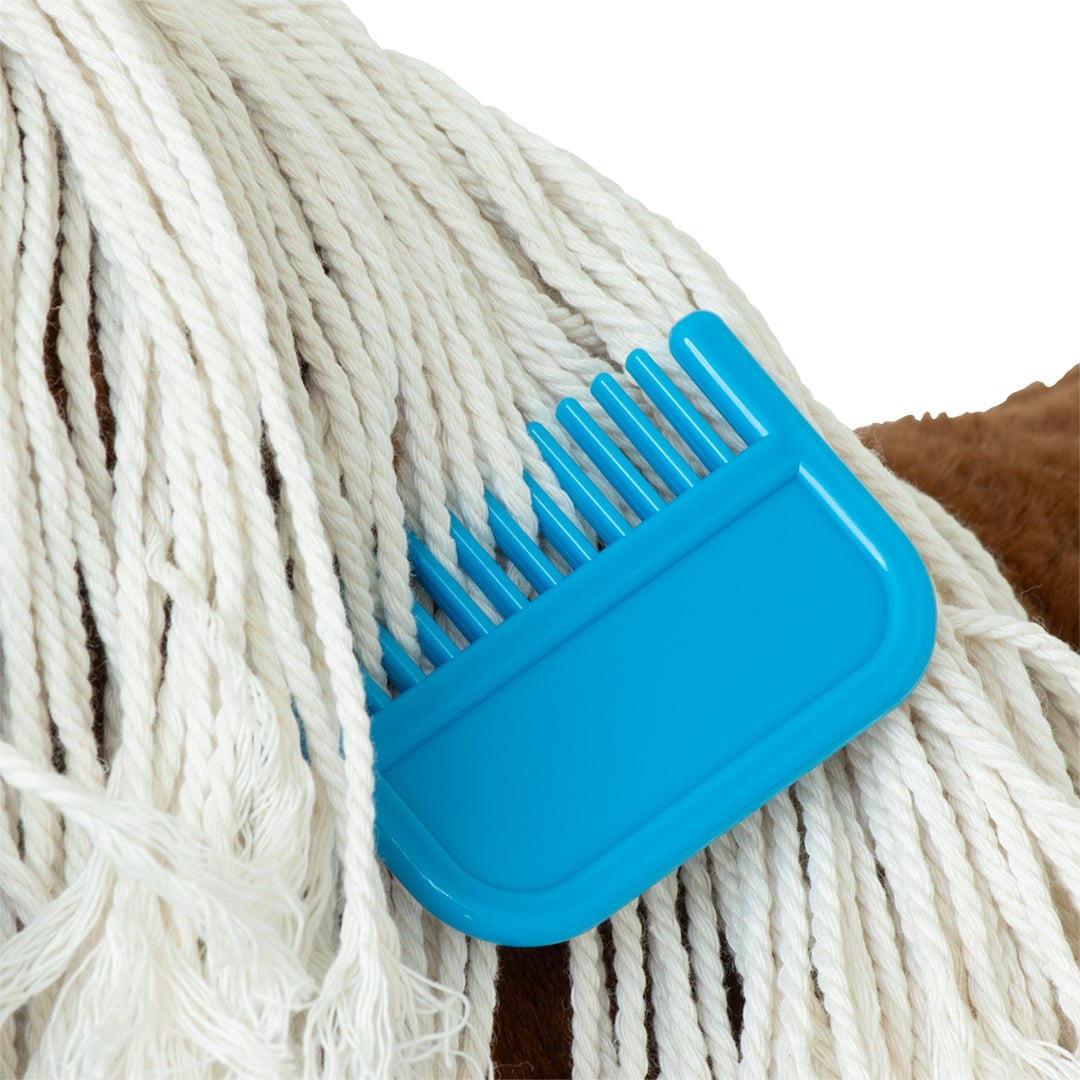 blauwe manenkam voor het maken van stoere paardenkapsels