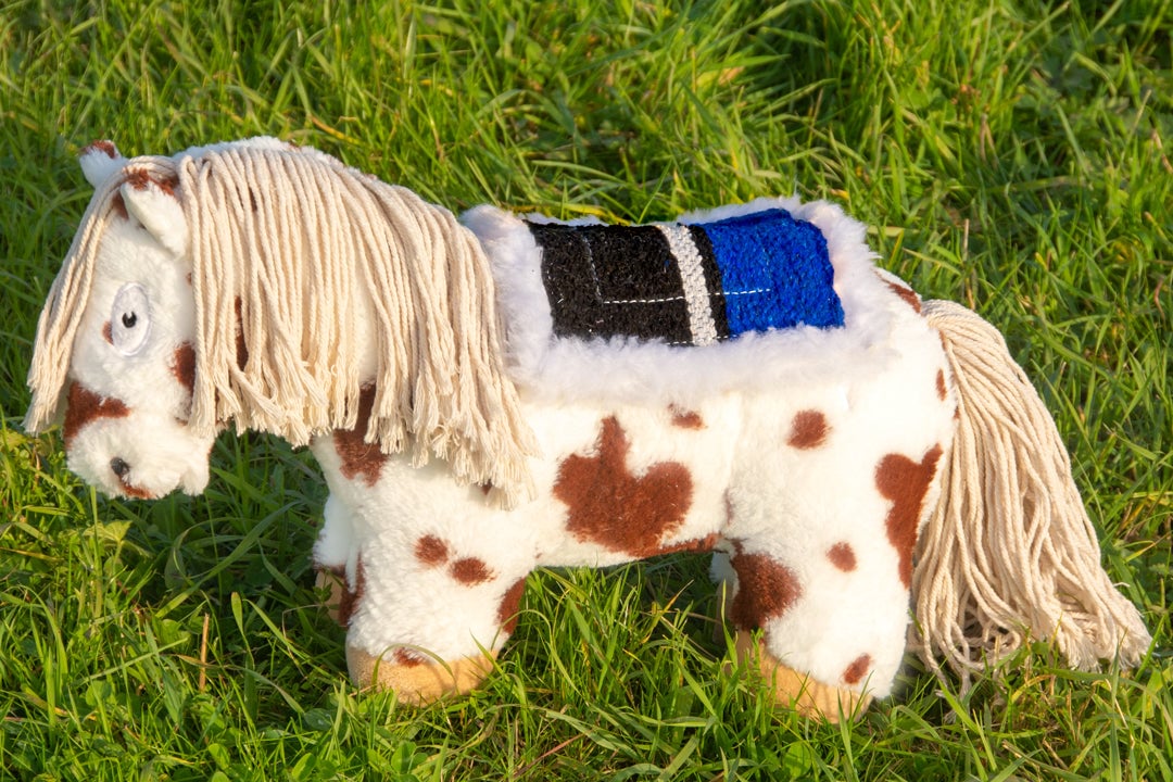 luxe-pad-blauw-5 Crafty Ponies Western zadelpad onderlegger blauw