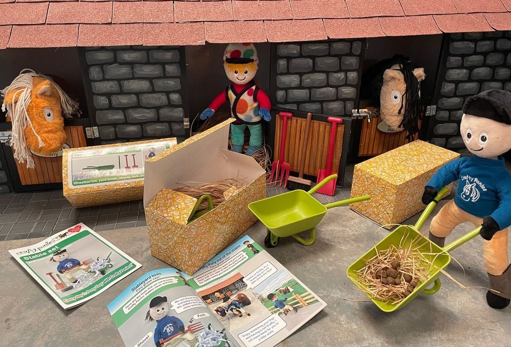 muckput1 Crafty Ponies Onderhoudsset stal & erf
