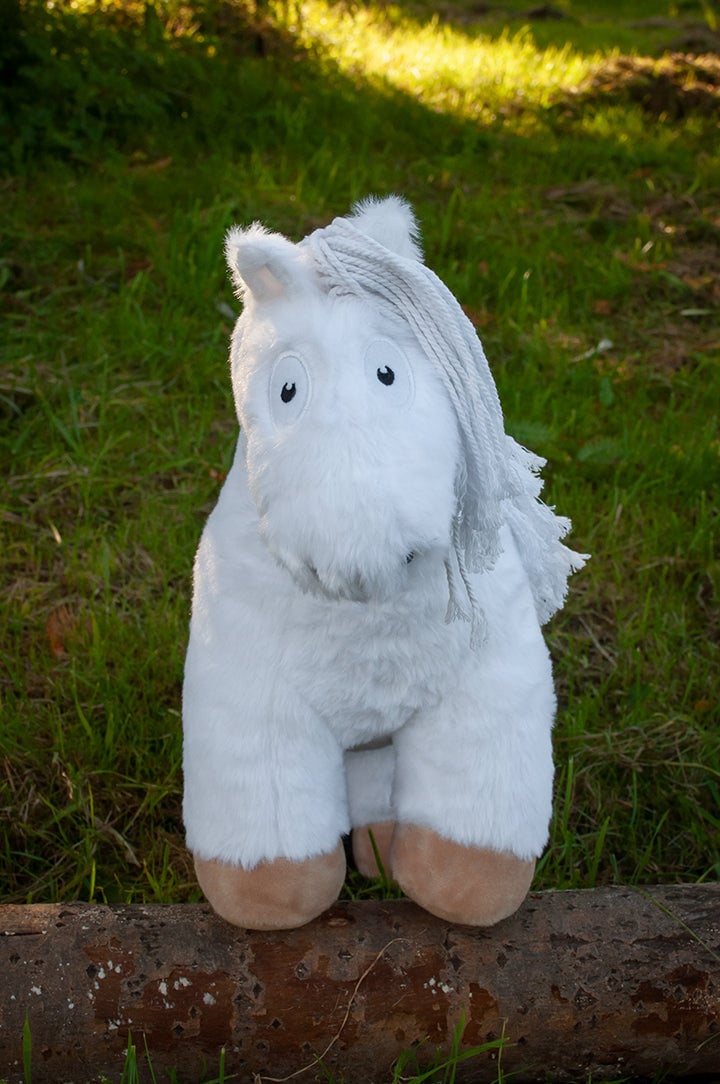 wittepony3_fe34792b-f6d3-4775-9150-7ba13fbf12ae Crafty Pony paarden knuffel wit met witte manen