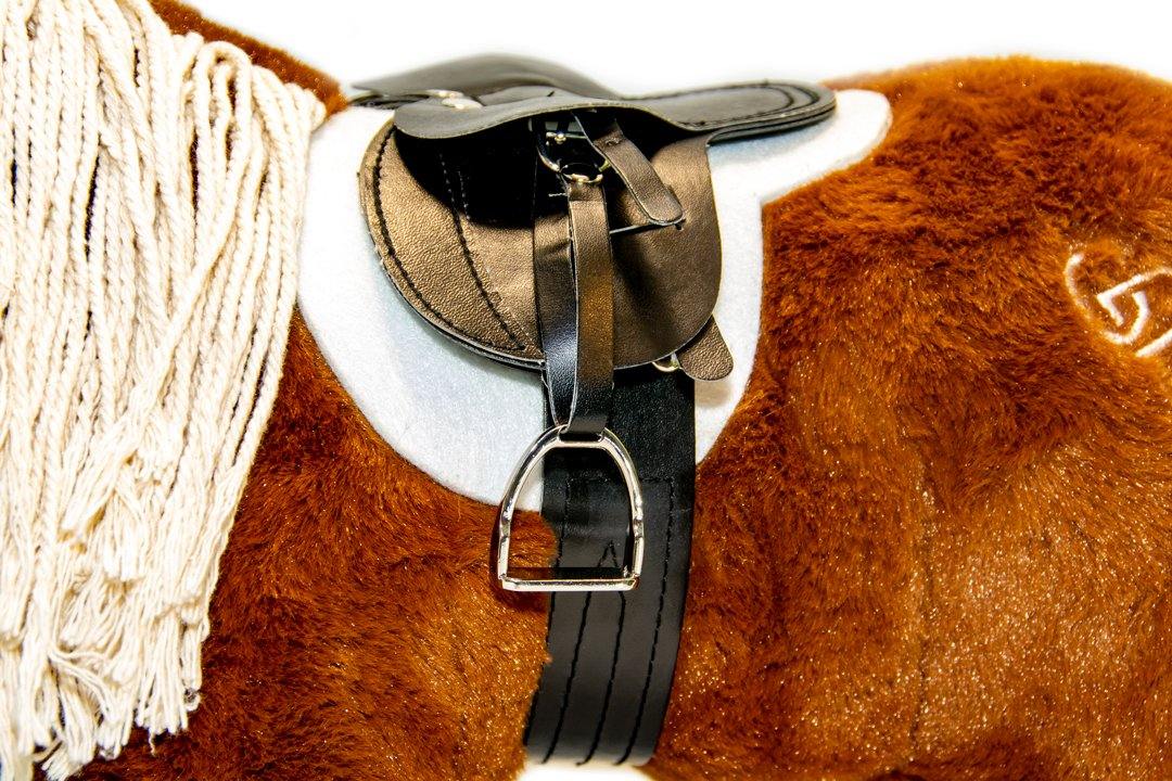 zwart-zadel-basic-1 Crafty Ponies zadel