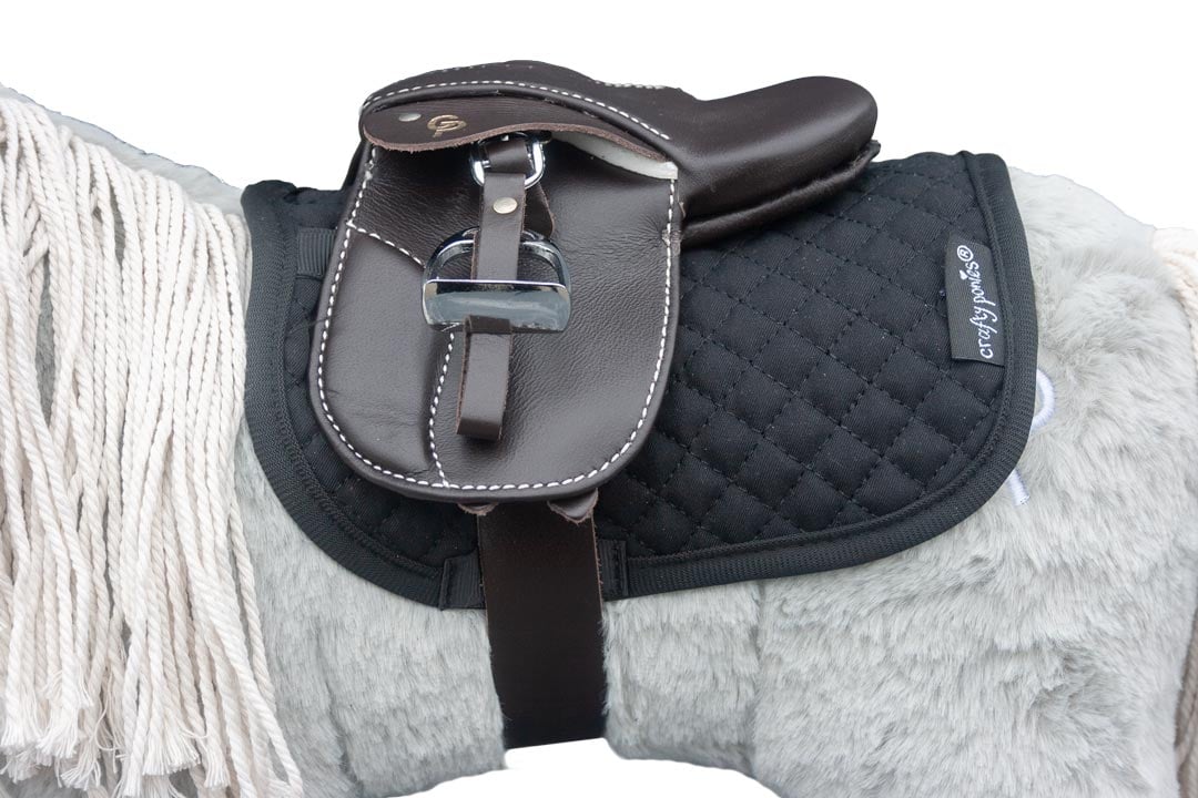 Zadeldekje-Sjabrak-Zwart-05 Crafty Ponies premium zadeldek sjabrak zwart